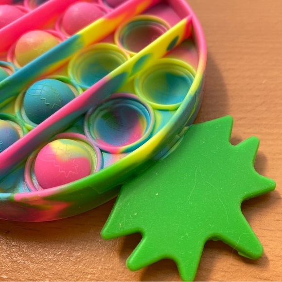 FREE GWP NWOT Poppit Pineapple - Picture 6 of 7